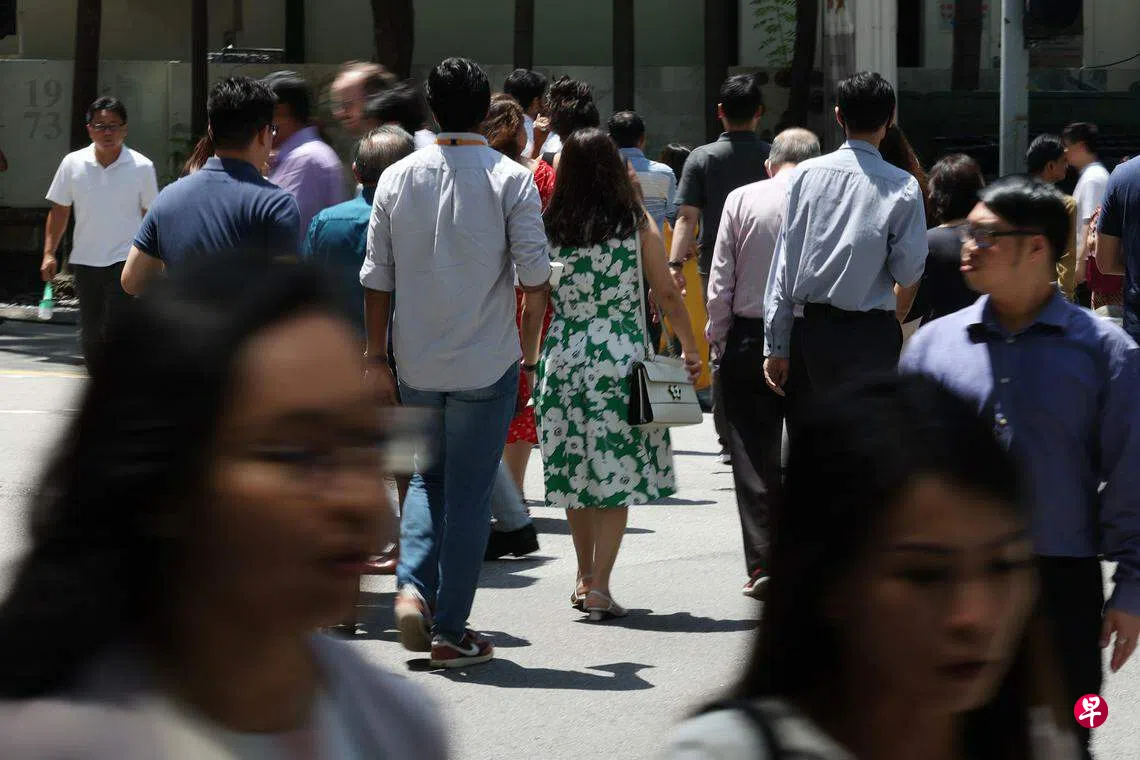 2023年本地就业人口增8万8400人| 联合早报