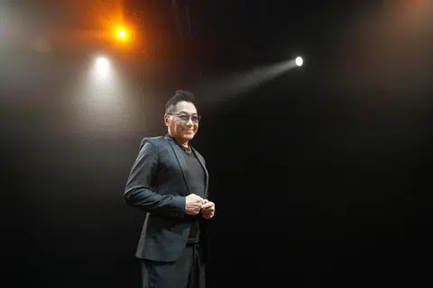 65岁文章获南洋艺术学院录取 因这件事或得放弃就读