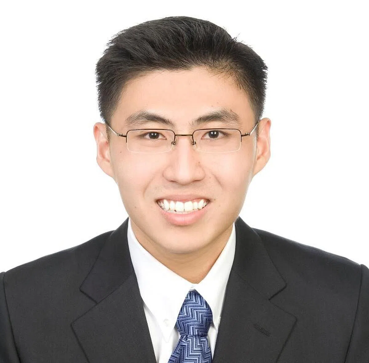 陈道辉医生：在过去的五年里，樟宜综合医院平均每年进行约110例扁桃体切除术。