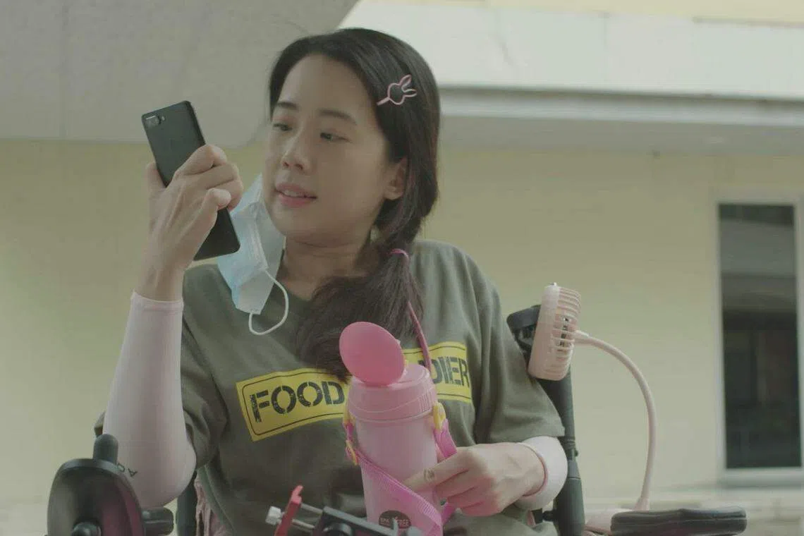 胡煜诗在《送餐英雄》诠释脑性麻痹症病患。（新传媒提供）