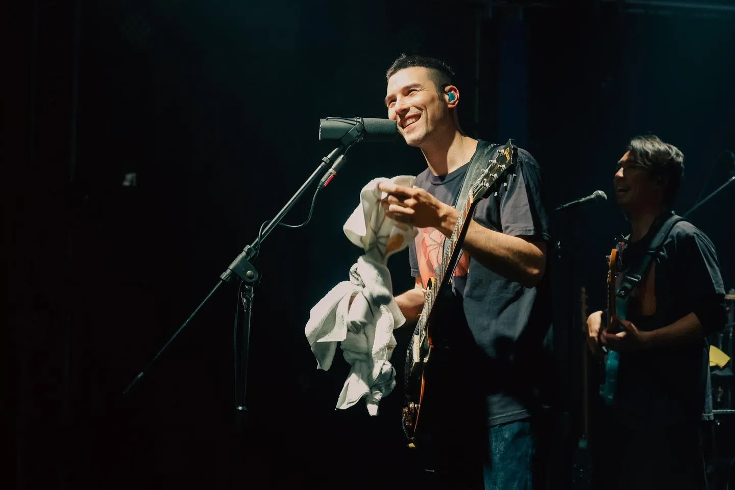 凤小岳跨界当歌手，入围“最佳新人奖”。（取自凤小岳脸书）