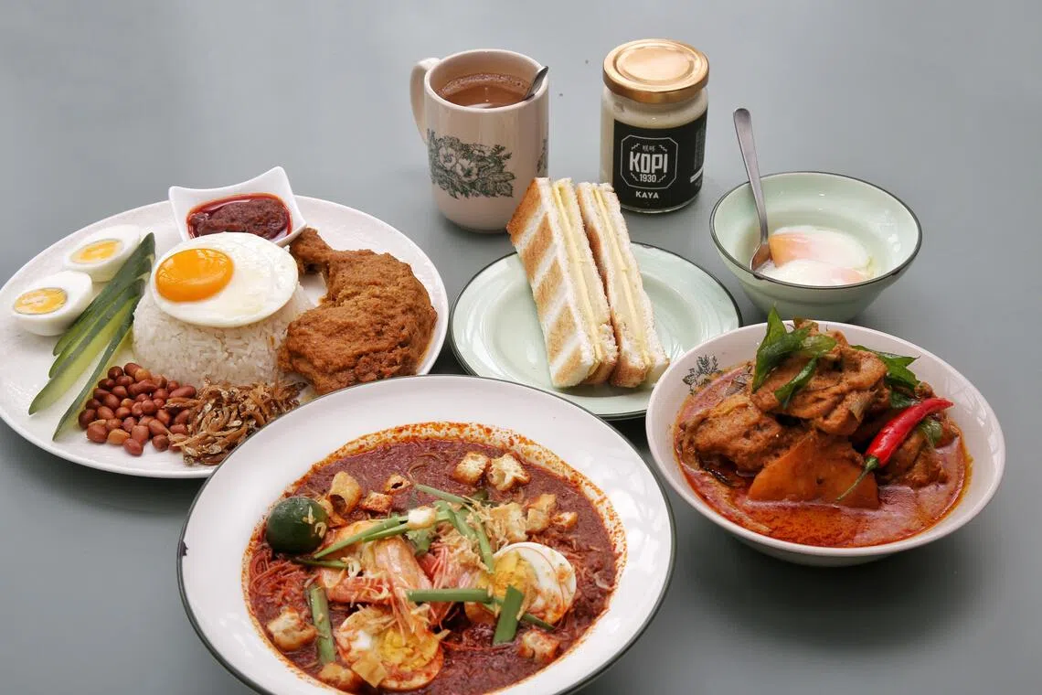 小贩中心美食“变身”咖啡馆美食。（特约陈福洲摄）