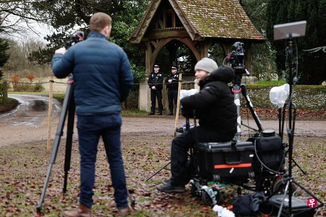 ����³��2��19�ձ������¼�����Ӣ��ý���ע��2��22�գ�Ӣ������ý��פ��������ס��ɣ���ֺ�ķׯ԰�⣬�ȴ���ȡ��ͷ�� ��·͸�磩