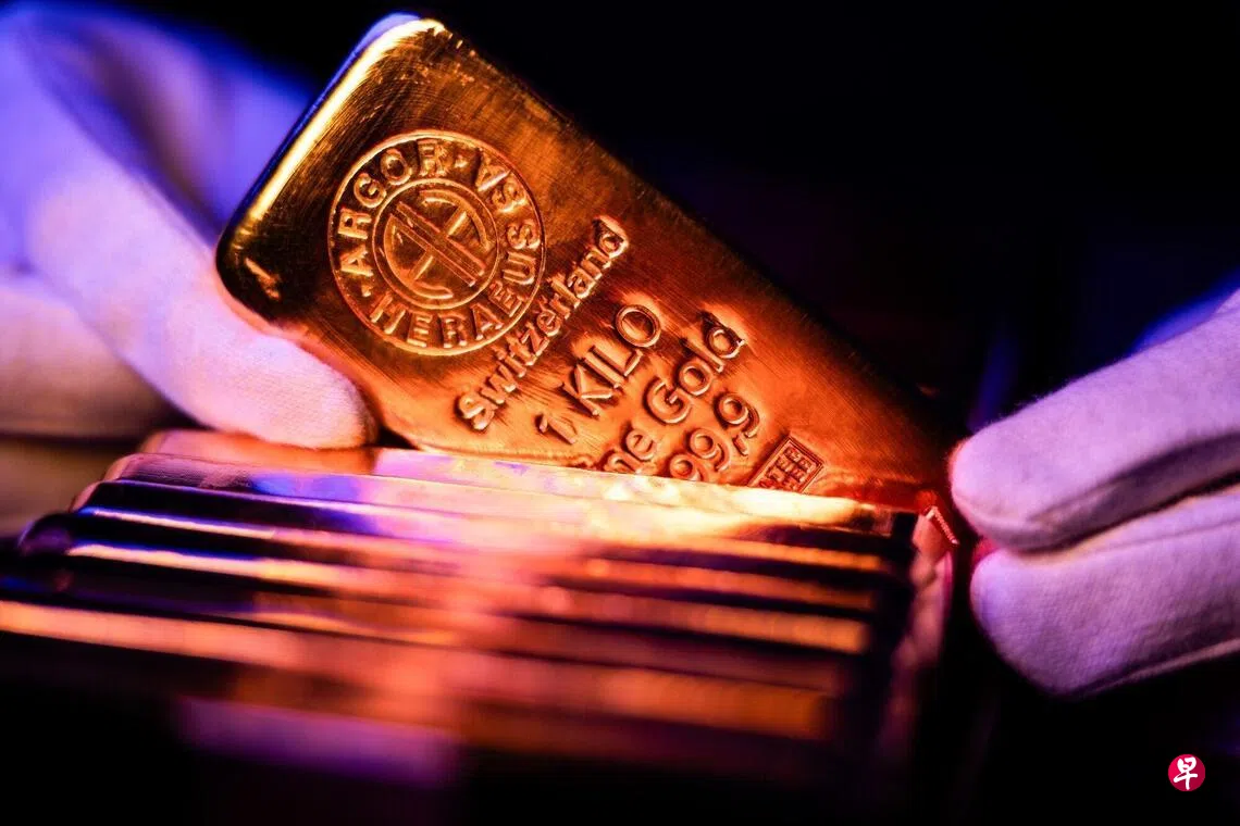 金价首次突破5000美元| 联合早报