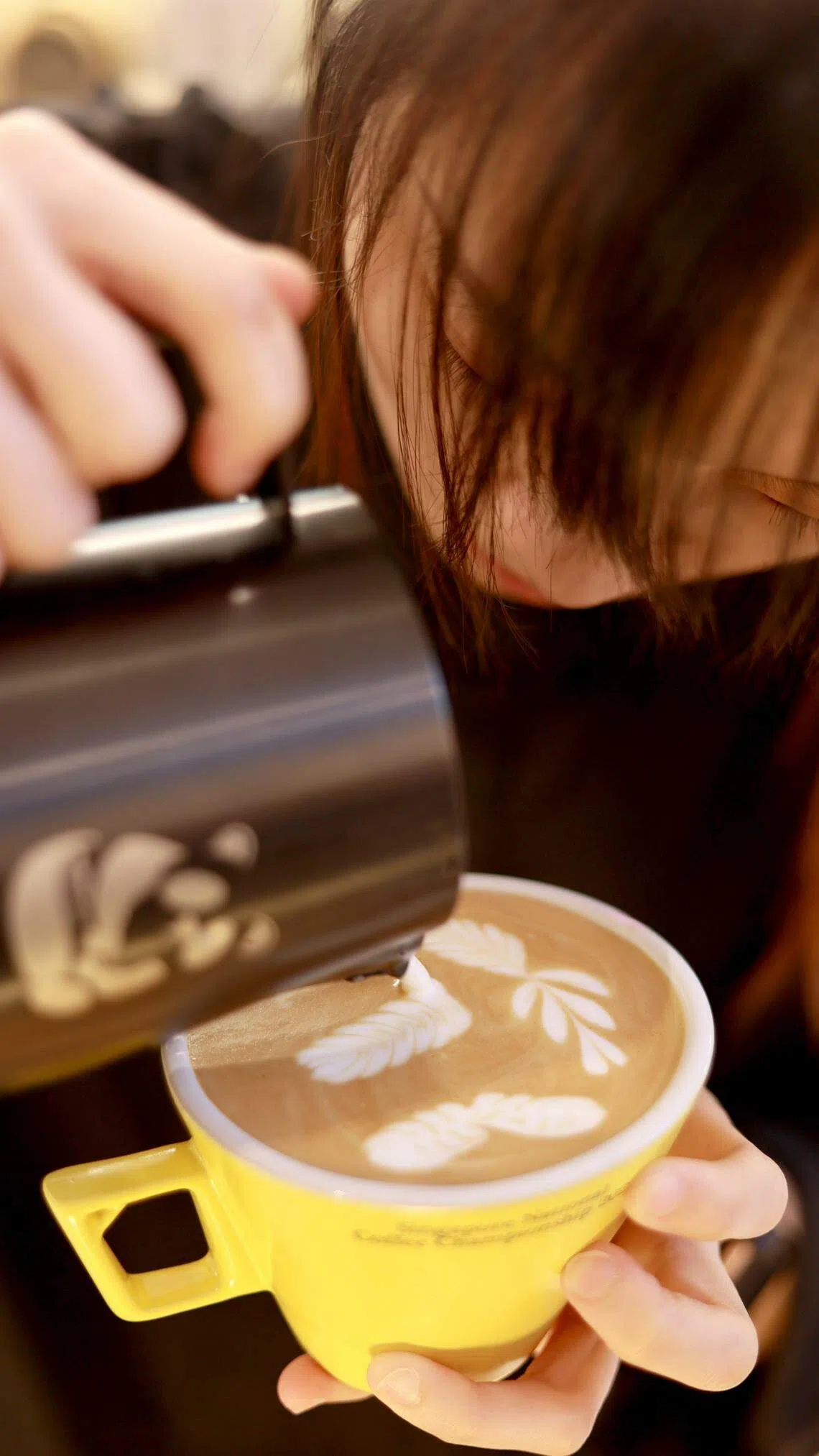 陈佳敏目前是The Populus: Coffee & Food Co.的咖啡师。（龙国雄摄）