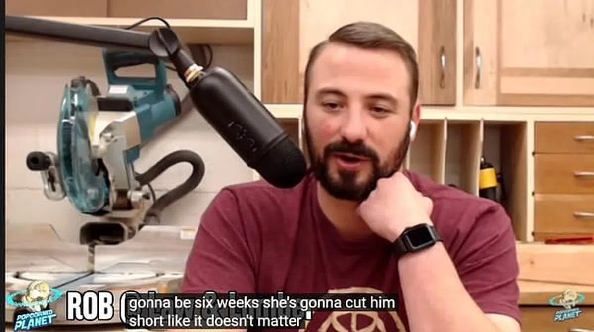 庭审律师Rob Moreton透露他观察陪审团的心得。（视频截图）