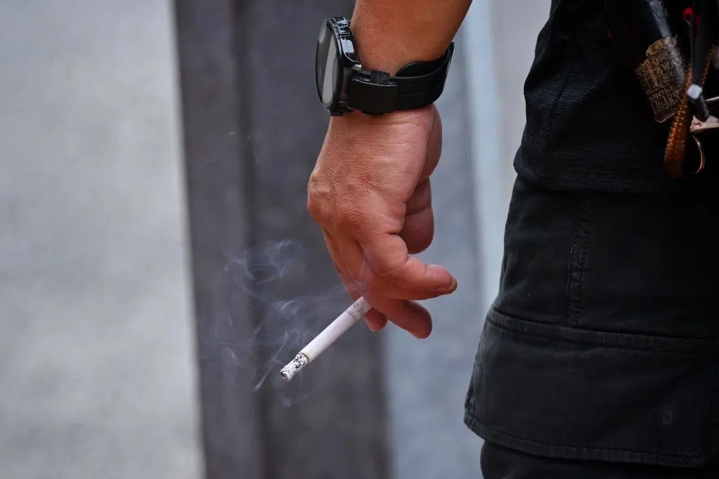 研究：吸烟危害认知存盲区 多数人低估对心脏与中风风险