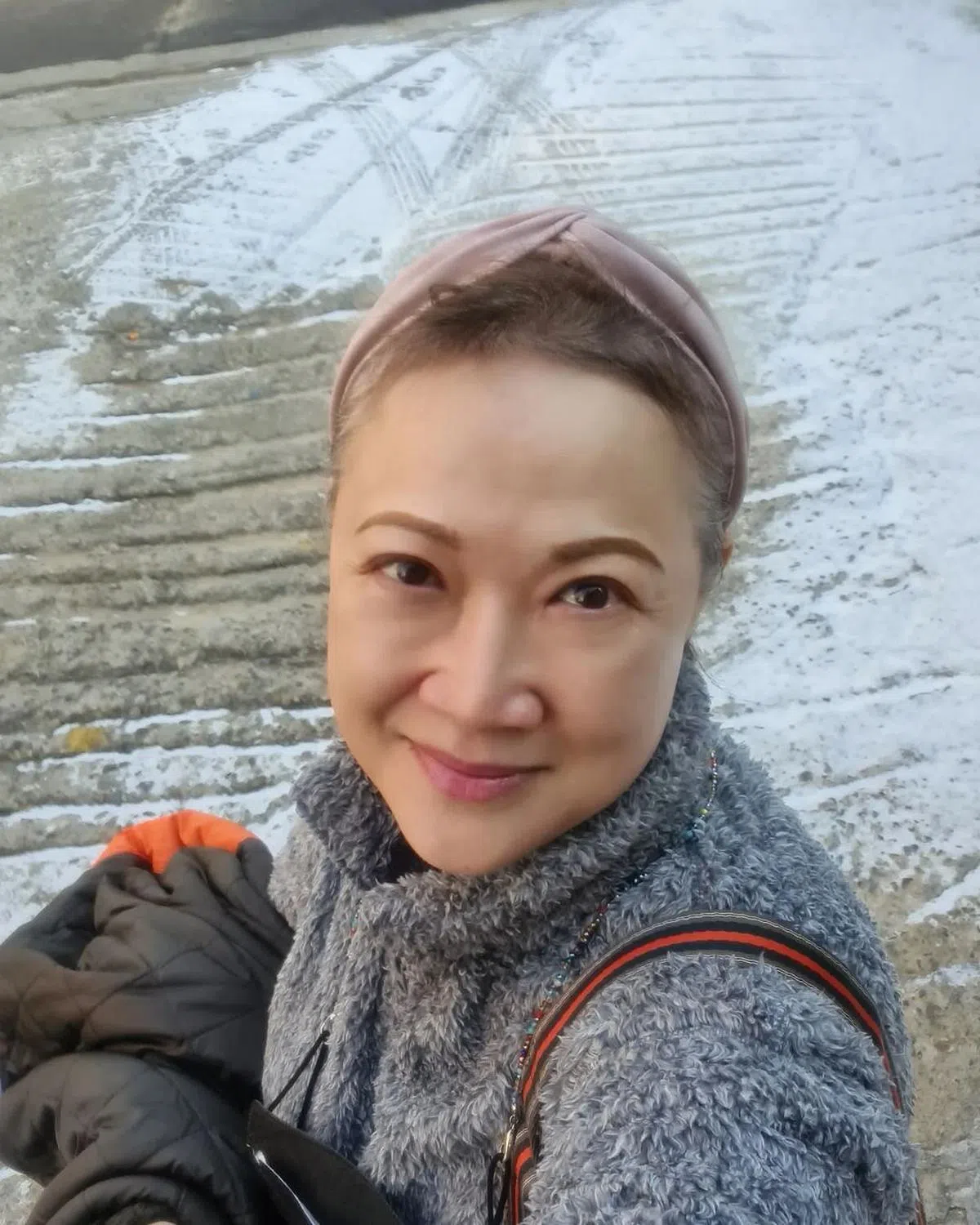 洪慧芳早前到韩国拍摄《花路阿朱妈》。（取自IG）