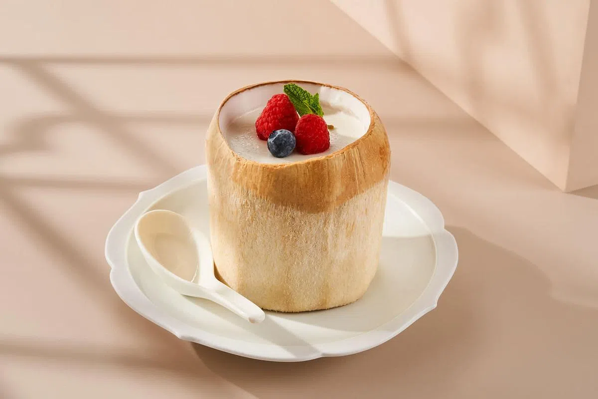 冰凉清爽的椰皇北海道奶冻。