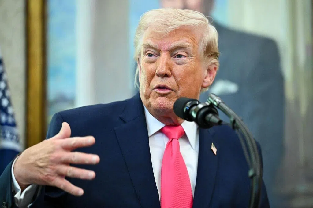 受油价与伊朗战争冲击 特朗普支持率降创新低