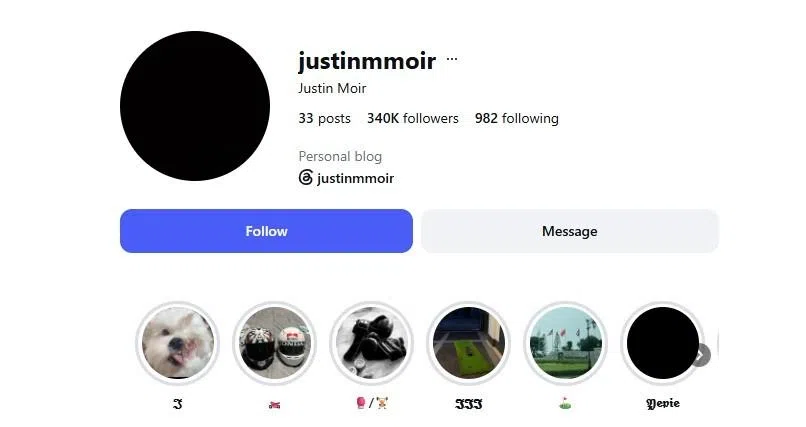 Justin Moir将自己的社媒人头识别照换成黑幕，反映他目前的心情。（截图自Justin Moir IG页面）