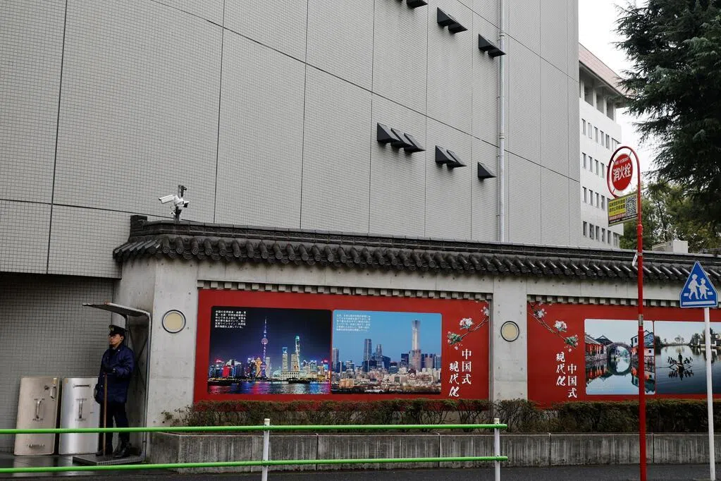 中国批日本以精神鉴定为借口 不及时严惩闯馆自卫官