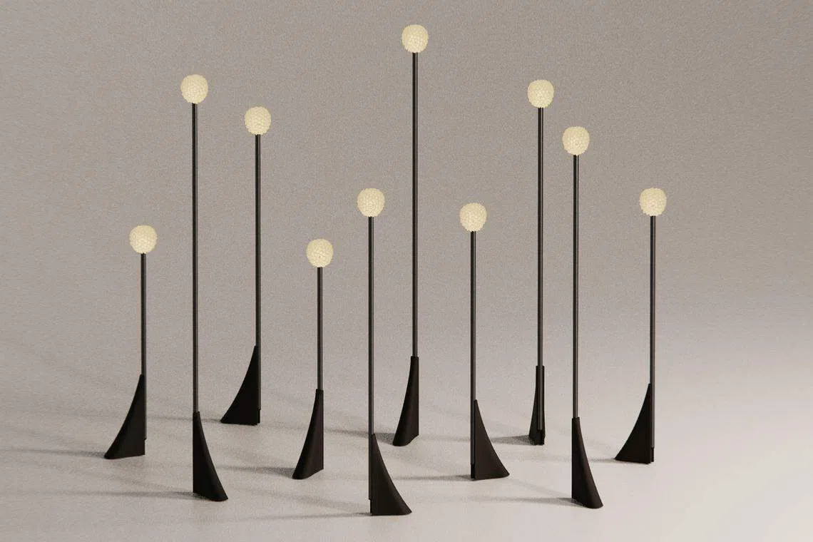 Gabriel Tan Studio设计作品《以和平为目标：康乃馨灯》。（Gabriel Tan Studio提供）