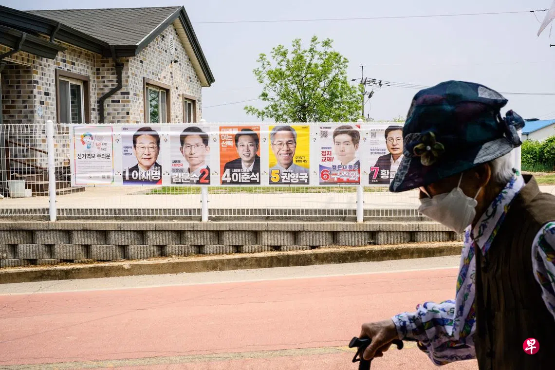 国际特稿：七人争韩国总统宝座一场清算旧政权与重建正统对决| 联合早报