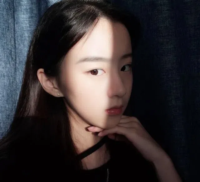 包上恩因演出黄蓉而备受关注。（互联网）