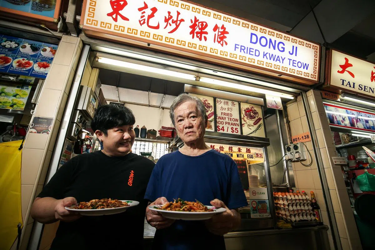 邓丹平的父亲邓栋才沉默寡言，但是会通过实际行动来表达爱。（叶振忠摄）