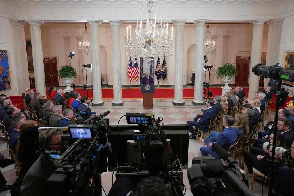 特朗普全国讲话难赋信心 专家：似为尽快抽身做铺垫  