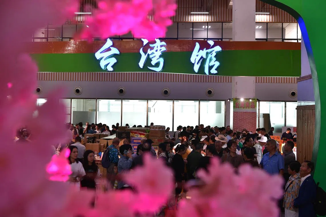 大陆官方9月宣布支持福建建立两岸融合发展示范区，推进厦金、福马等重点区域融合。图为11月在福建省三明市开幕的海峡两岸林业博览会暨投资贸易洽谈会。 （中新社）