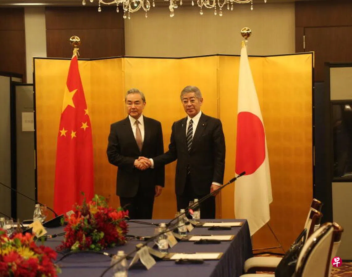 中日时隔六年举行经济高层对话王毅吁双方对问题分歧做“减法” | 联合早报