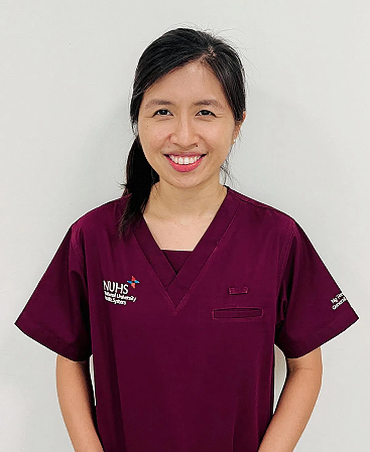 高级足疗师李彦婷：常穿包鞋的人尤其应每天勤于更换袜子。（受访者提供）