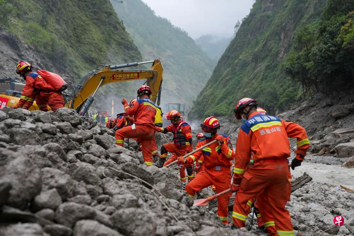 中国官方：吉隆泥石流灾害区发现八处地质灾害高风险点