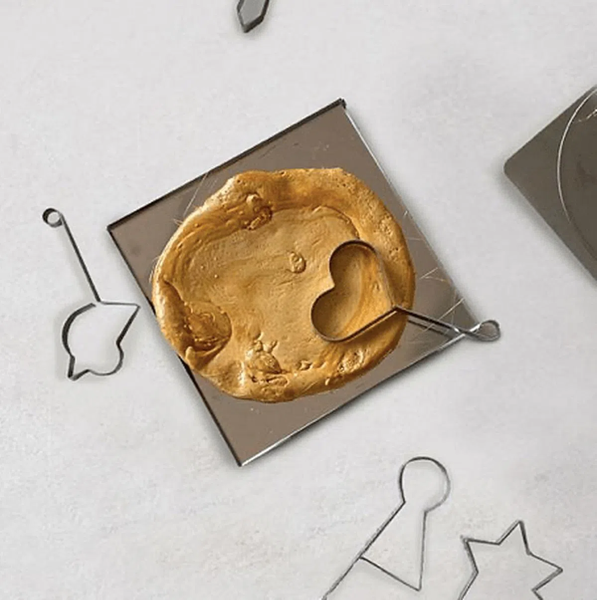 制作““椪糖饼干”的器材（截取自Blue Basket官网）