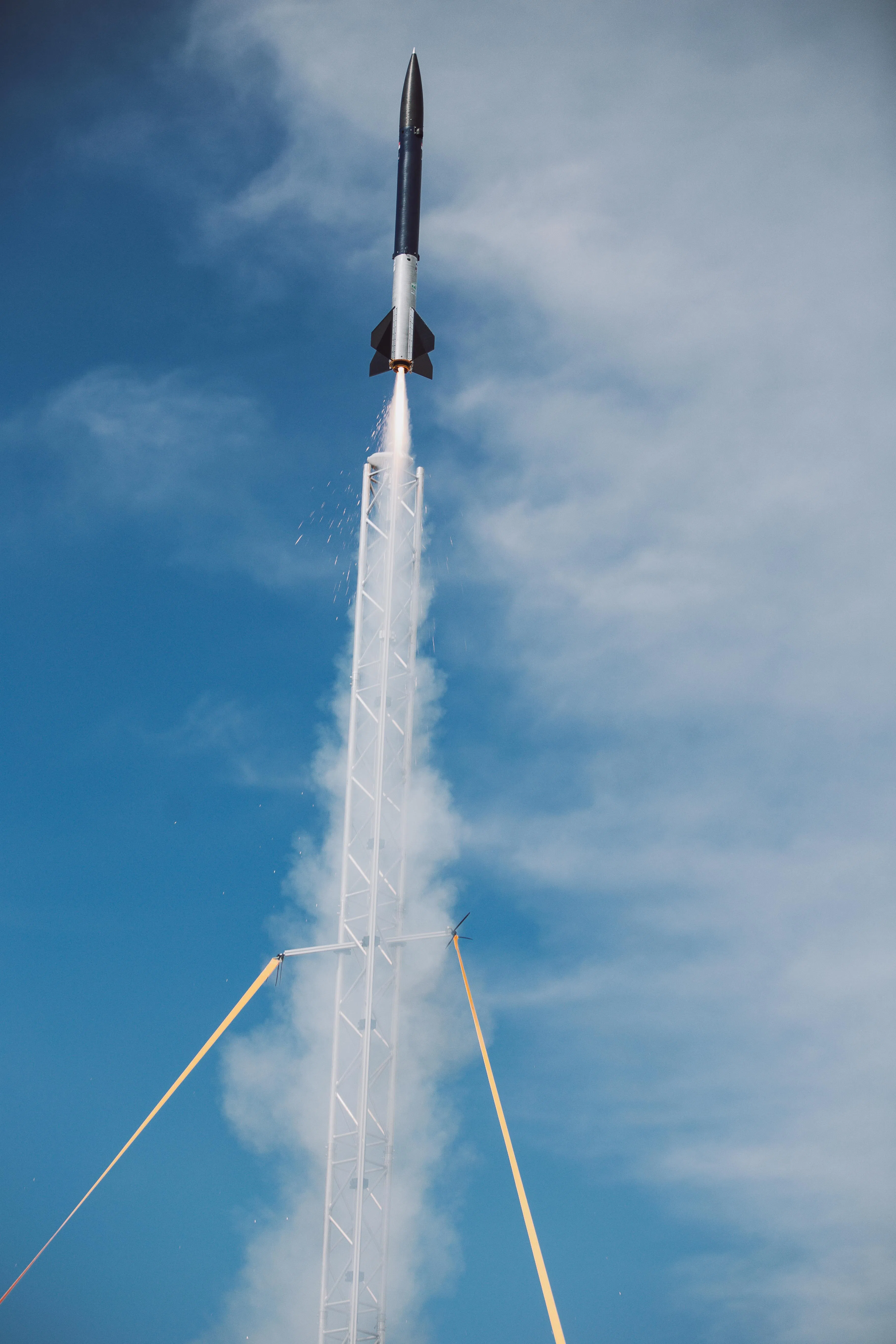 航天公司Equatorial Space于2020年12月，成功在马来西亚发射东南亚首枚商业技术原型火箭，顺利完成低空飞行测试。（Equatorial Space提供）