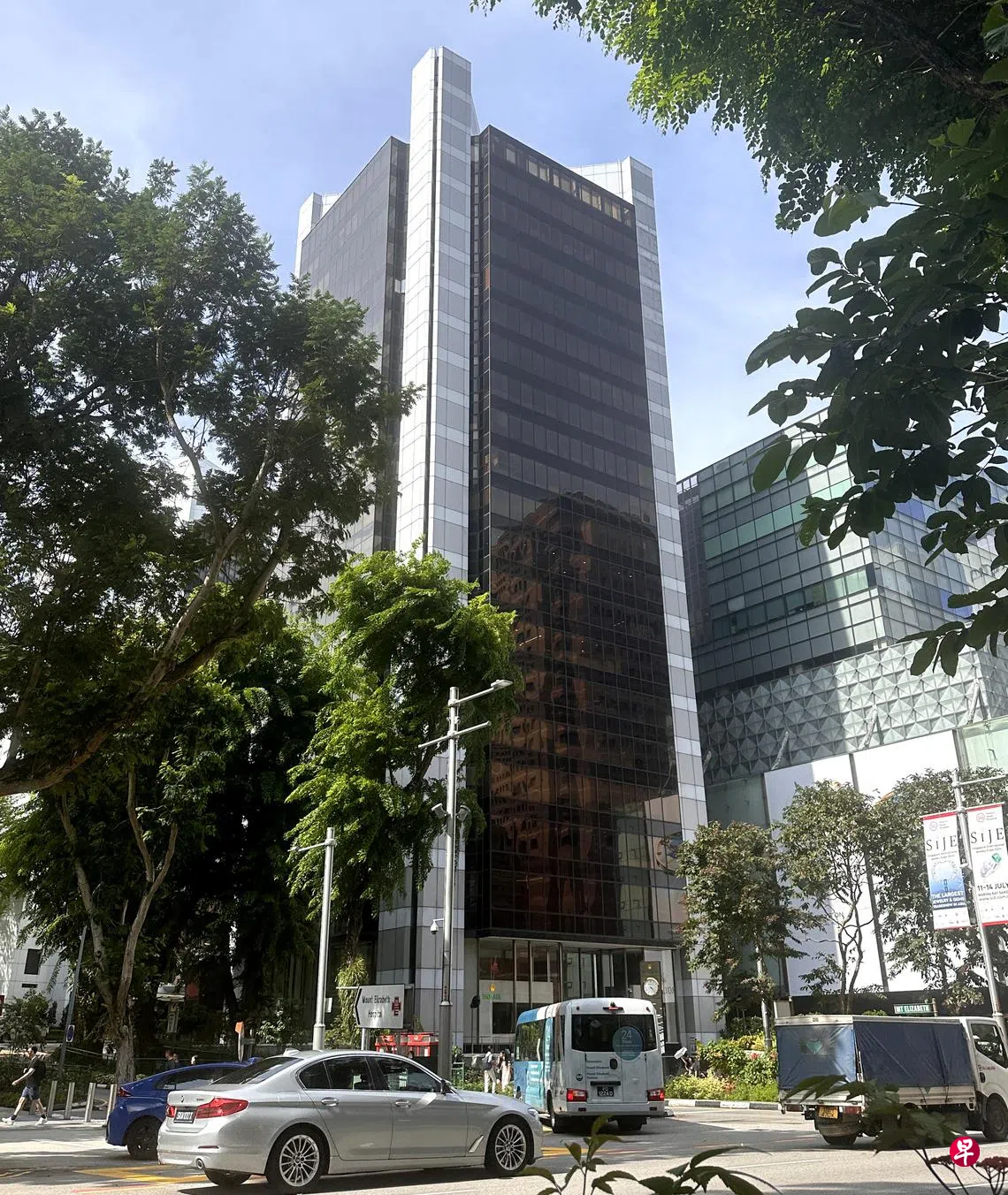 欧佳时6850万元买下董大厦两层楼面| 联合早报