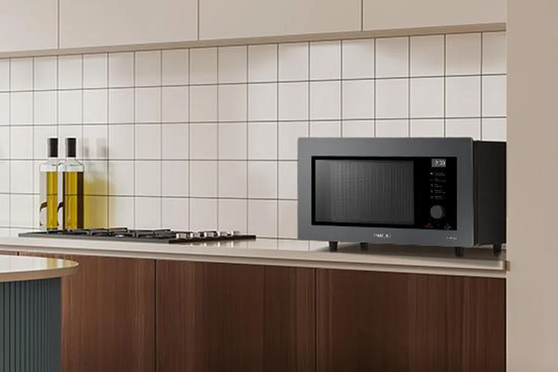 三星Bespoke微波炉可当空气炸锅使用，能烹制酥脆食物。（商家提供）