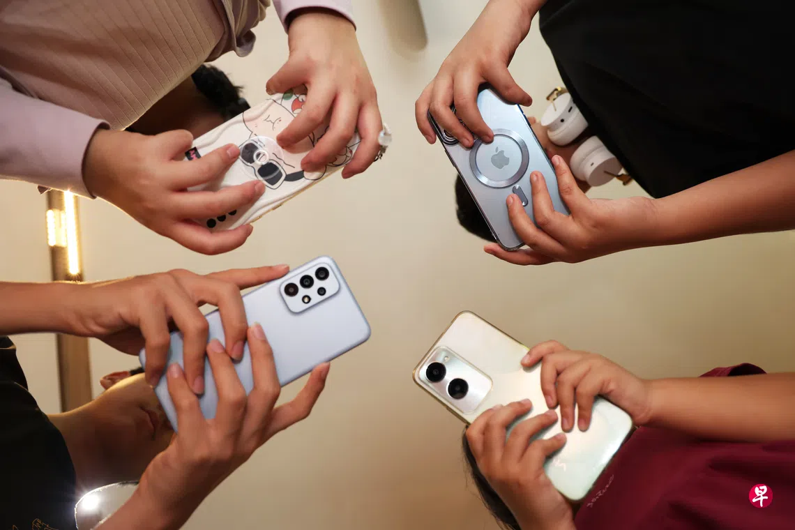 交流站：让孩子晚一点登入社媒世界| 联合早报