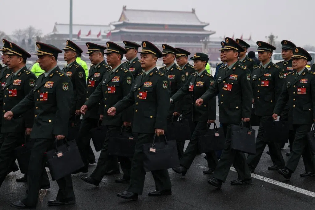 中国军费预算增幅降至7% 分析：受经济目标下调和军队反腐影响