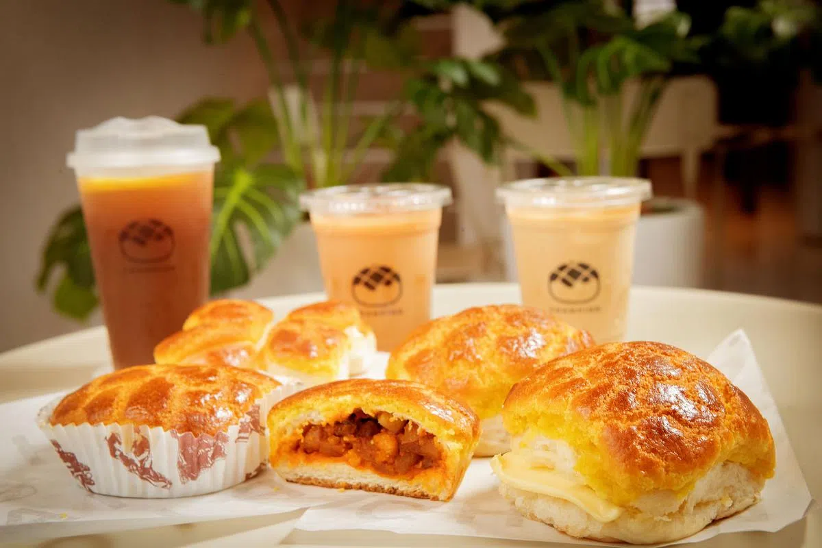 Champion Bolo Bun售卖四款菠萝包及港式饮料等。
