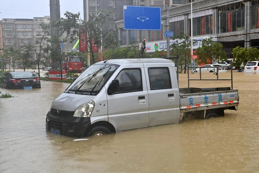 广西辽宁遭台风暴雨侵袭 中央派工作组指导救灾工作
