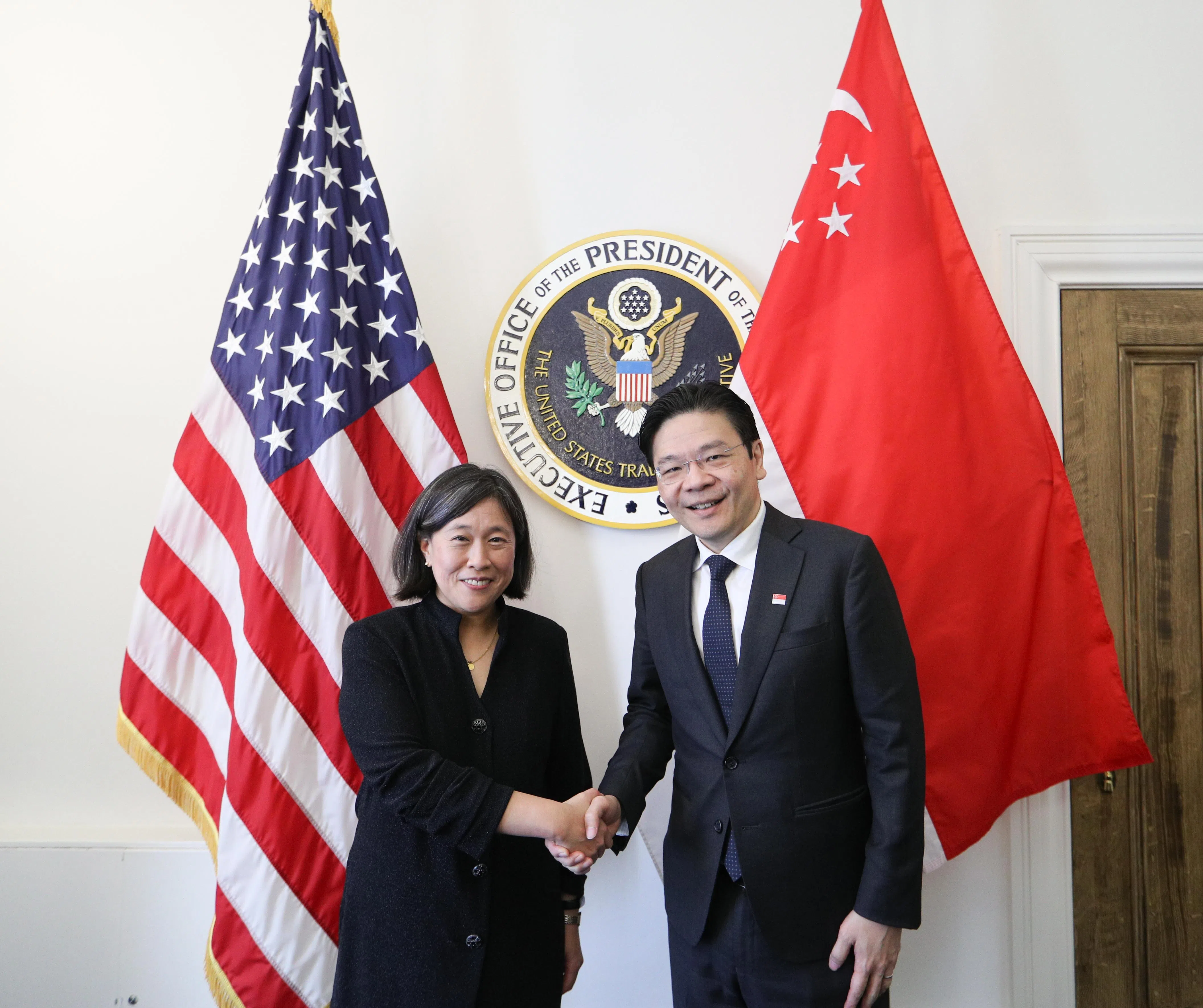 黄循财（右）也同美国贸易代表戴琪会面。（通讯及新闻部提供）