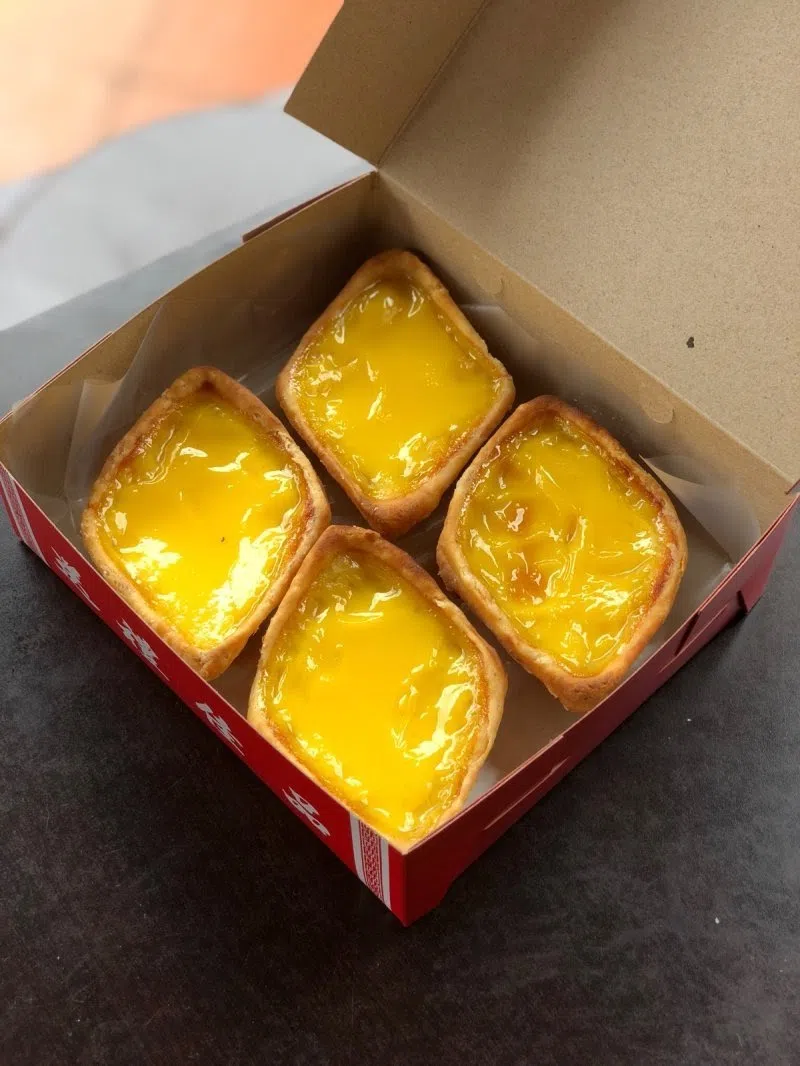 东兴的镇店之宝——菱形蛋挞。（互联网）