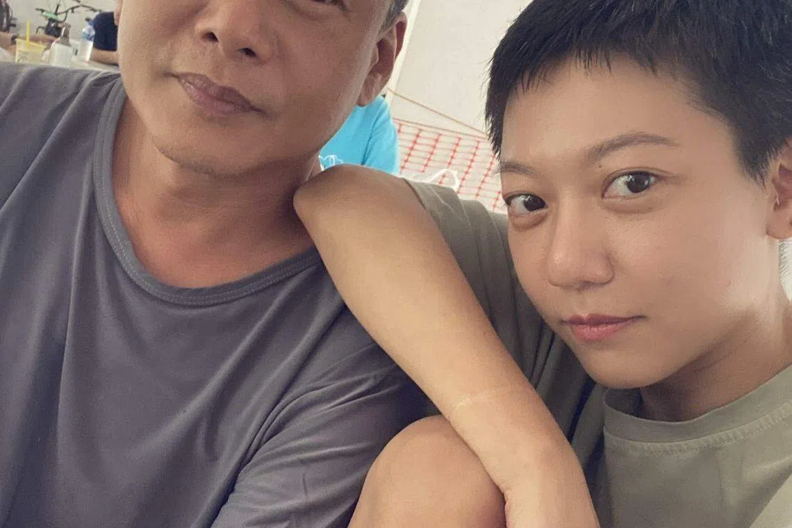 李康生（左）和台湾新演员林幻夢露在《默视录》有对手戏。（林幻夢露提供）