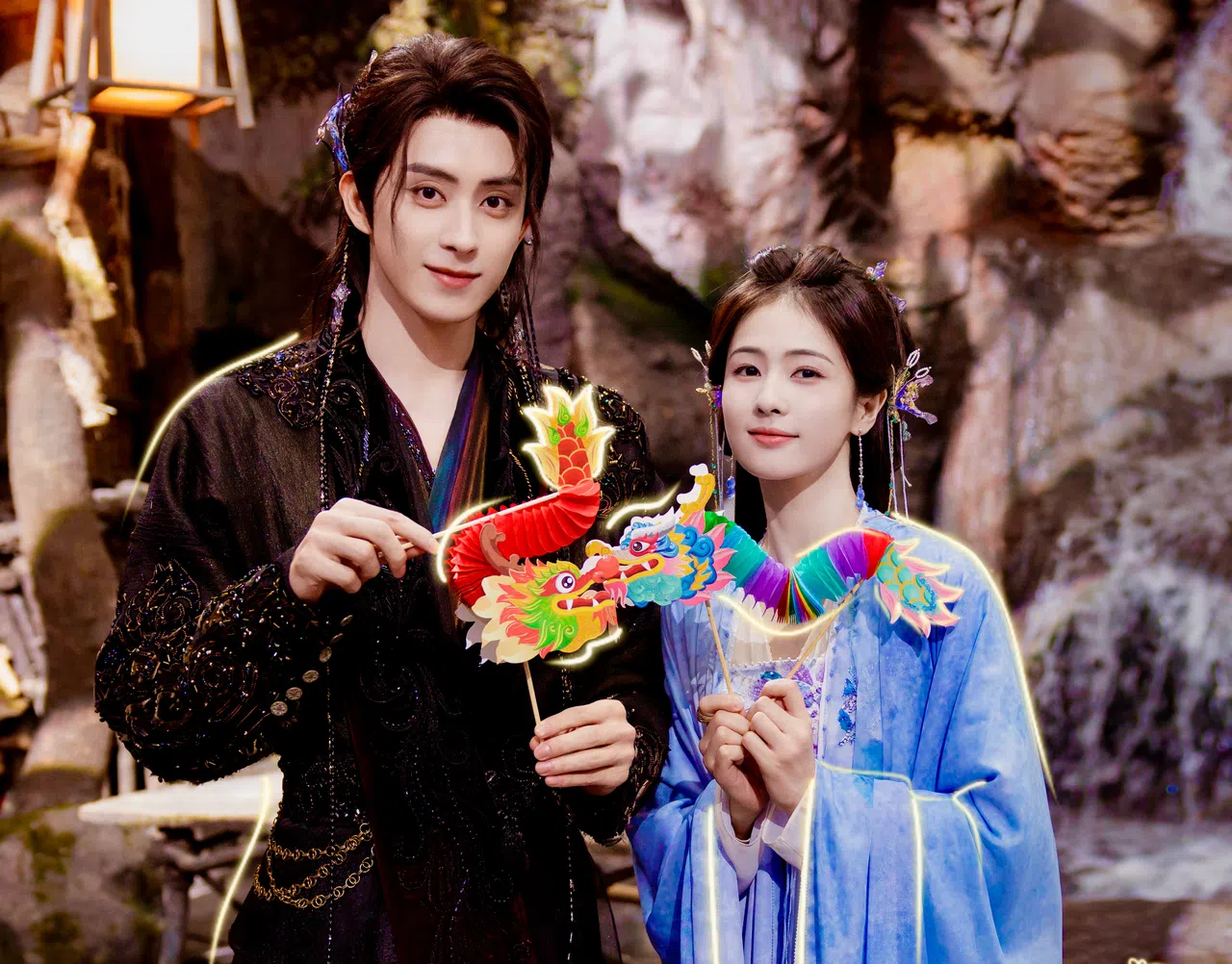 中国仙侠剧《白月梵星》由白鹿（右）和敖瑞鹏主演。（取自剧集微博）