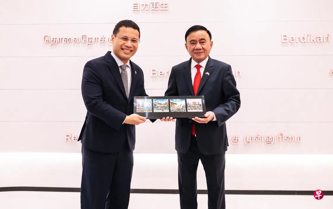 越南共产党访新 与人民行动党交流党务建设经验