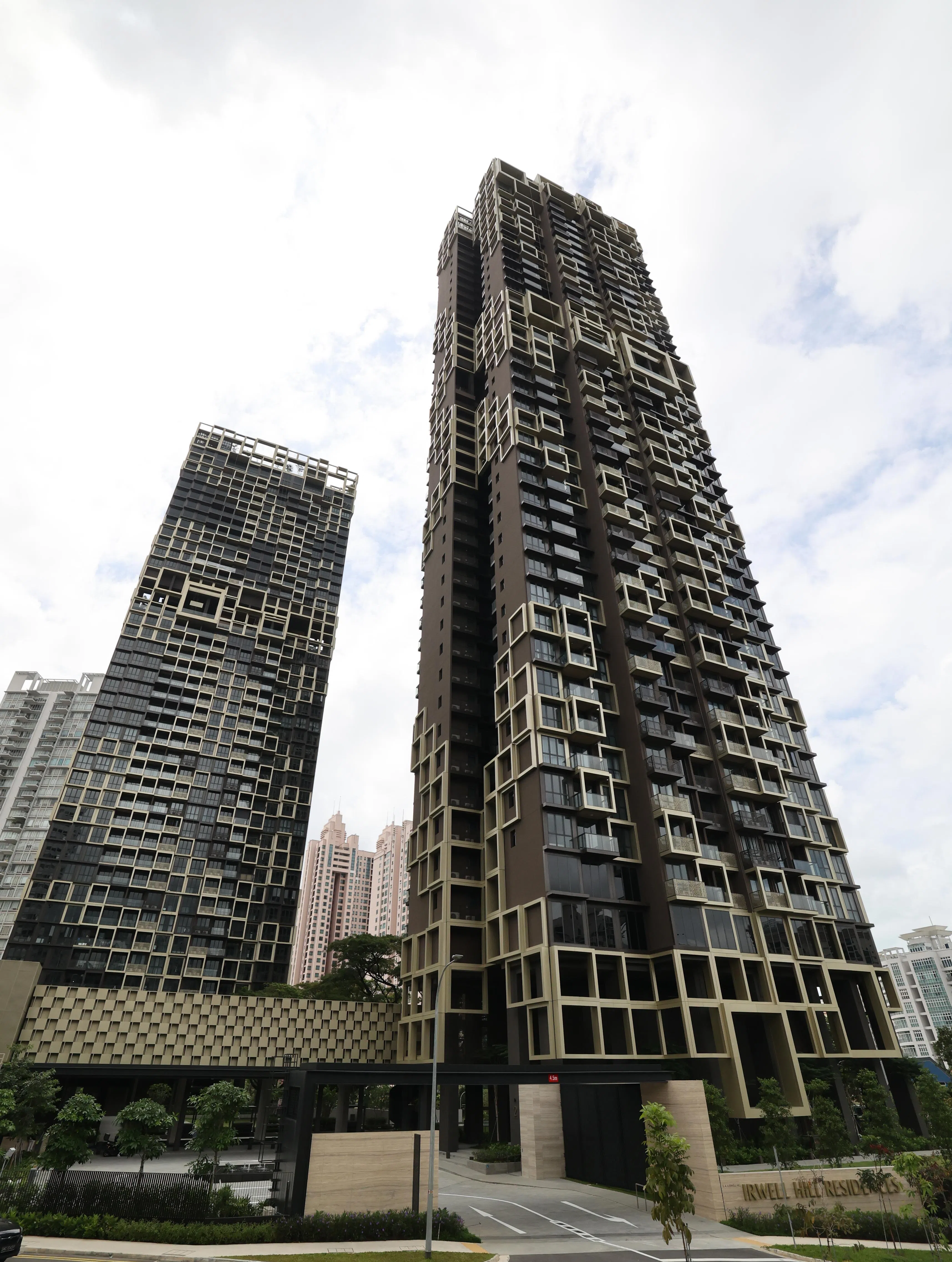 自2021年开卖的隽峰（Irwell Hill Residences）在开卖的首个周末就已售出过半，推出时平均尺价为2700元，目前已几近售罄。（邬福梁摄）