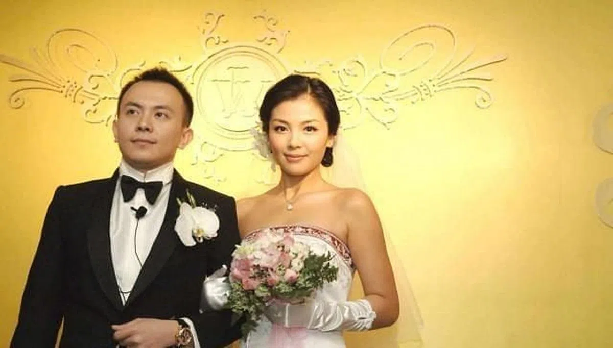 刘涛2007年与王珂结婚。（互联网）