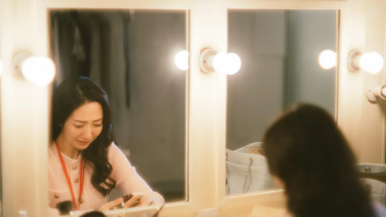 何依婷饰演的徐晓薇有情绪病、抑郁症等，有时会情绪失控。（TVB提供）