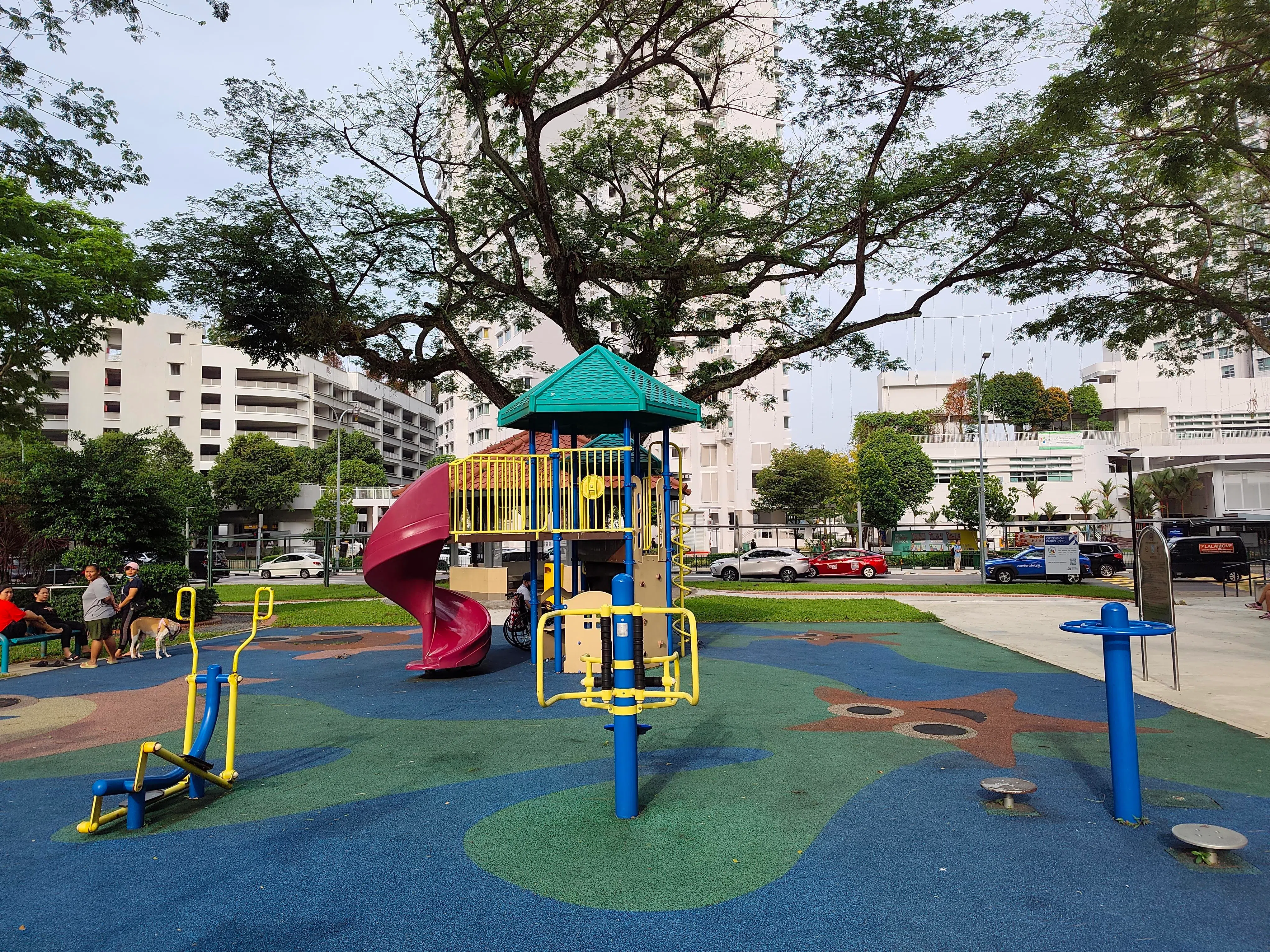 主摄成像很干净，画面清晰度和色彩表现都令人满意。（黄少伟摄）