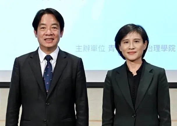 郑丽君之所以被传为副手口袋人选之一，是因赖清德的“信赖台湾愿景协会”与郑丽君担任董事长的青平台合作，赖清德登记参选民进党主席时，就委由郑丽君出马登记。（互联网）