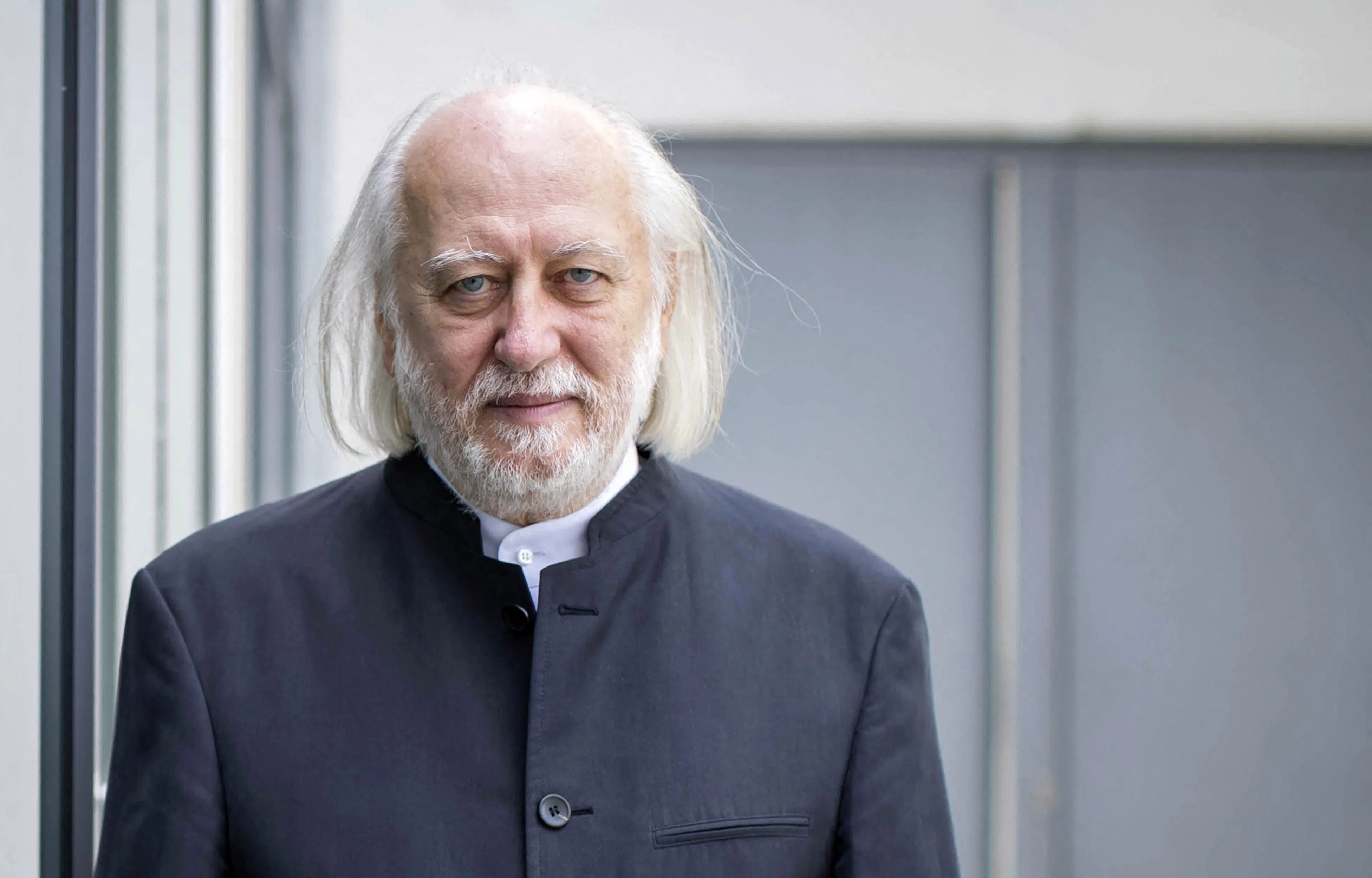 克劳斯瑙霍尔凯的作品具有中欧和东欧的文学气质，以怪诞色彩回应现实。（法新社）