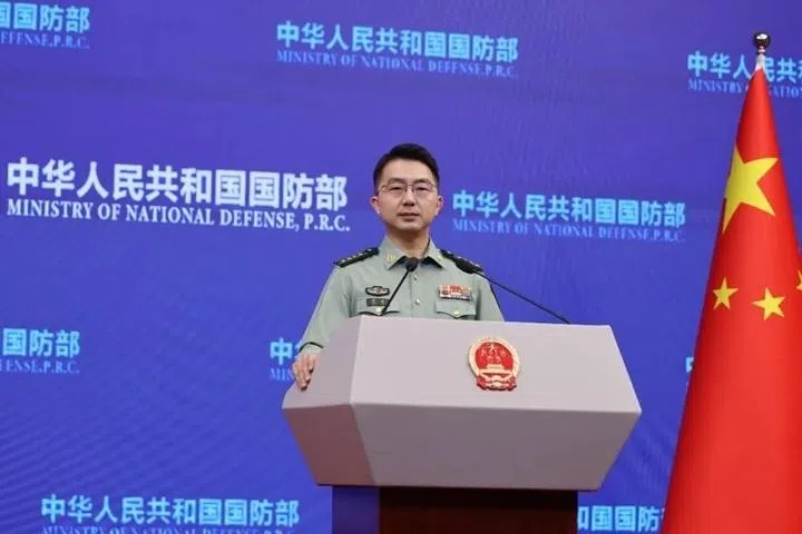 向巴基斯坦交付首艘潜艇 中国国防部：中巴正常装备合作