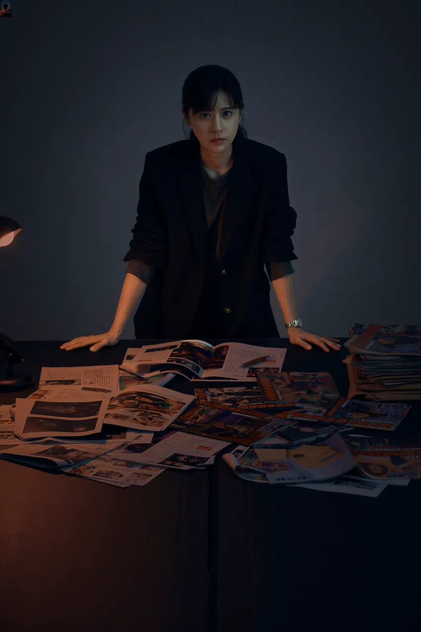 林予晞在《女记者》饰演娱乐记者，她形容角色像只老鹰，看到目标就毫不迟疑地追着跑。（镜文学提供）