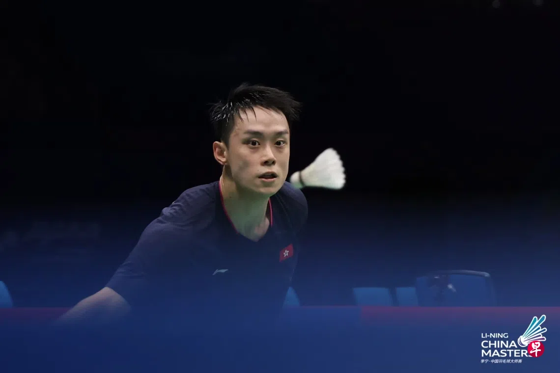 吴英伦再演黑马角色 淘汰上届冠军晋级中国羽球大师赛四强
