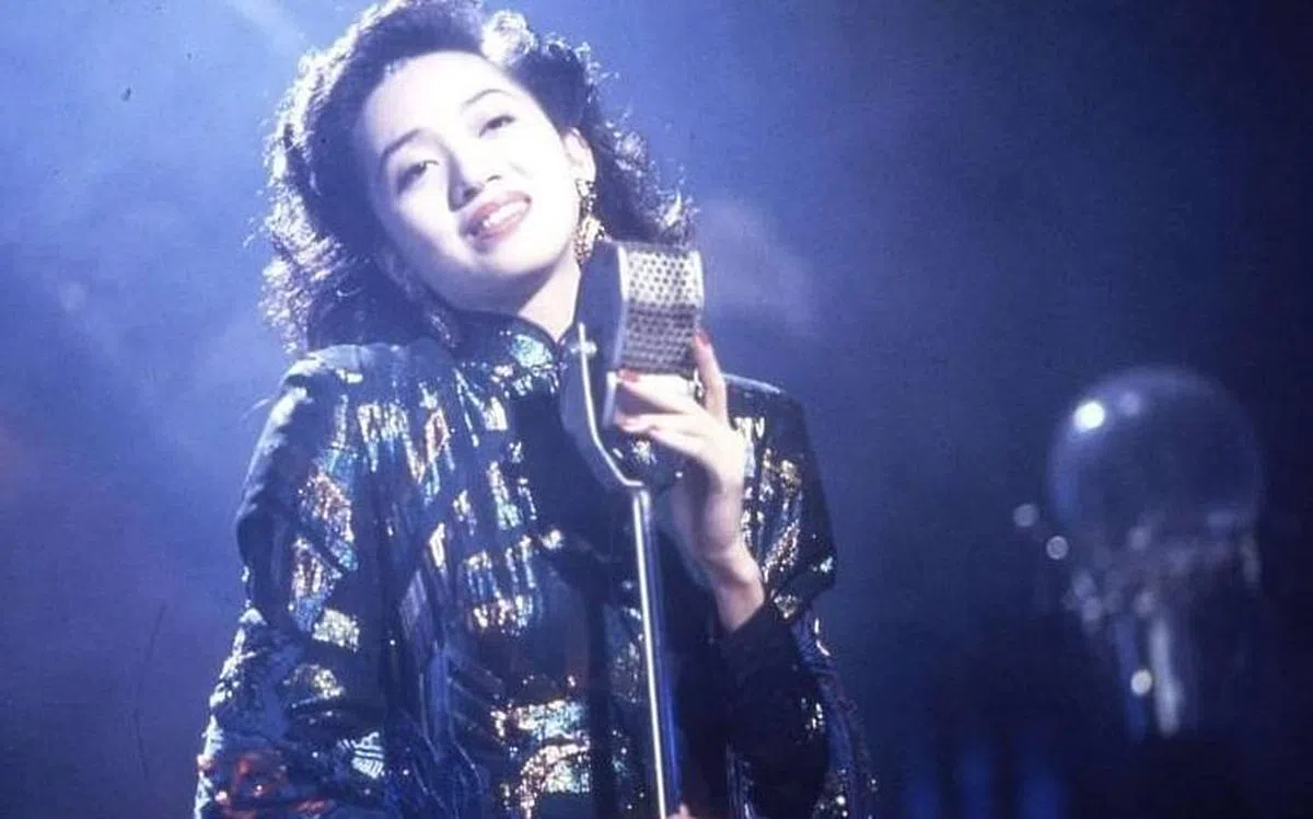 2022年12月30日是已故一代歌后梅艳芳逝世19周年的忌日。（取自网络）