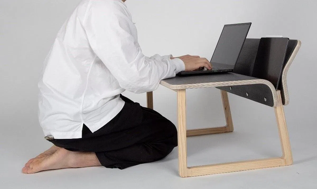 便携式办公桌（Teburu）