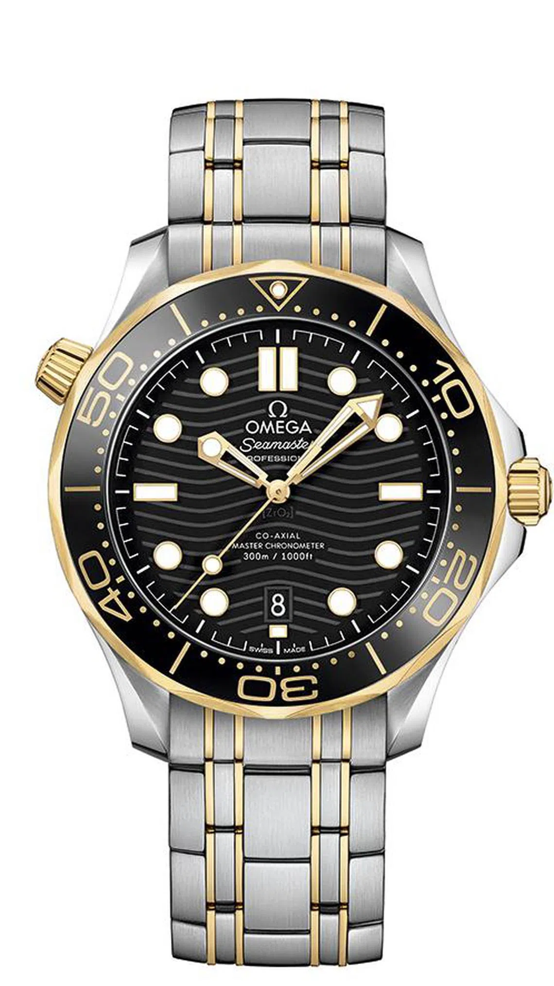 欧米茄Seamaster Diver 300M潜水表，采用不锈钢与18K黄金混搭材质，搭配黑色波纹表盘与陶瓷潜水圈。（欧米茄提供）